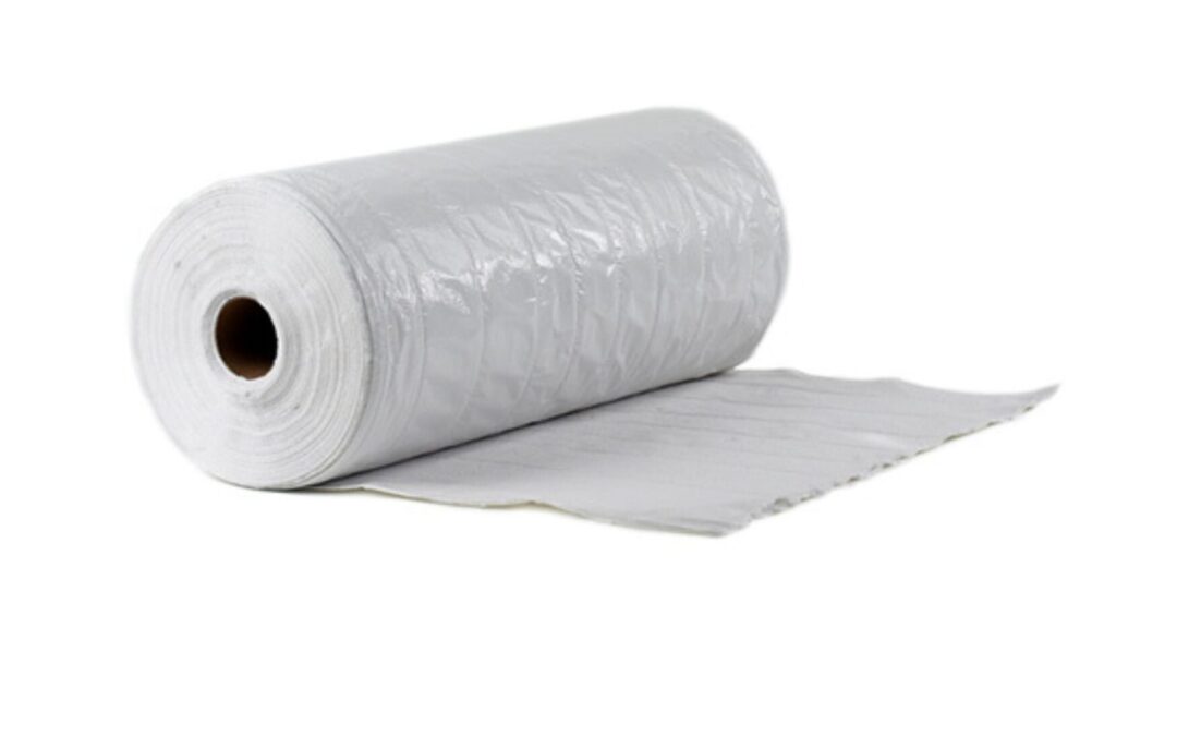 A large absorbent pad that quickly absorbs leaks and spills.